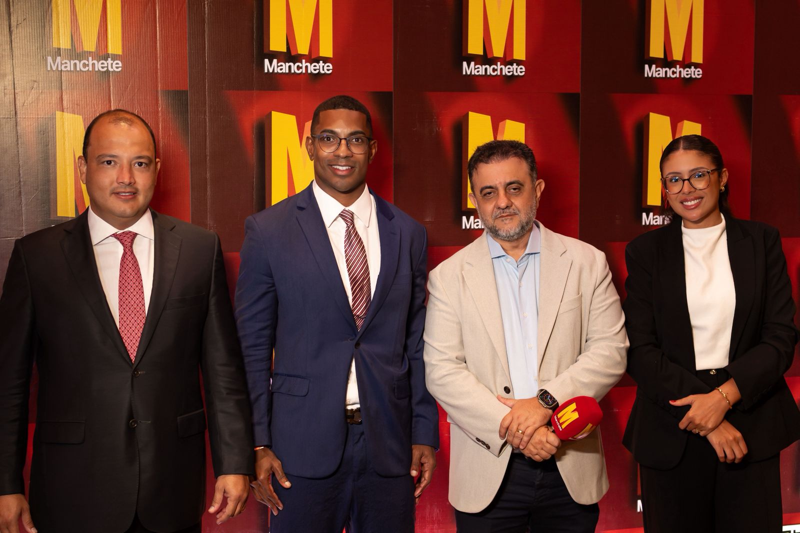 crédito: JUAN GUEDES - da esquerda para direita Bruno Durão, Adriano de Almeida, Sérgio Maciel e Lorena Pontes